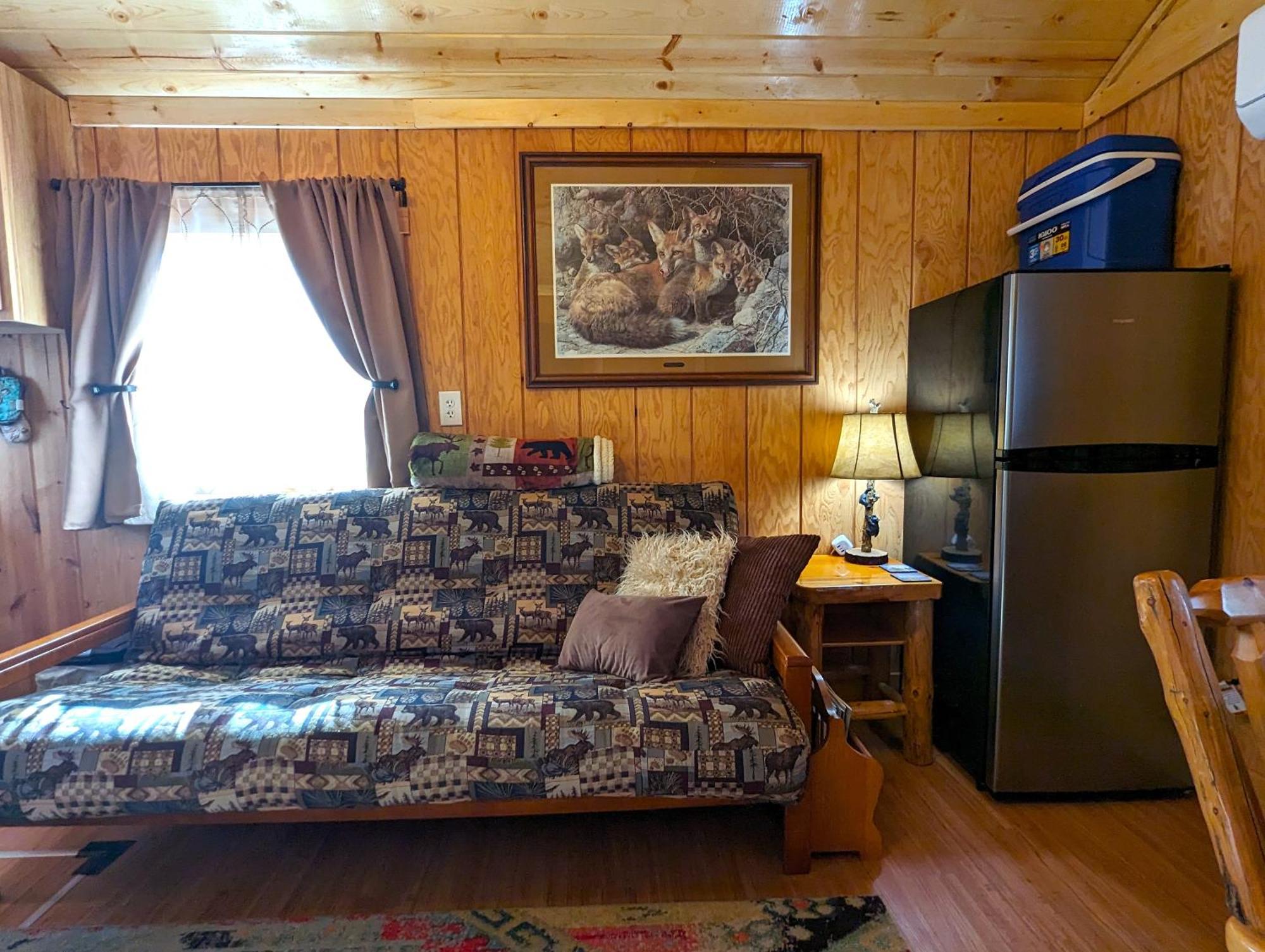 Yellowstone'S Treasure Cabins Gardiner Exterior foto